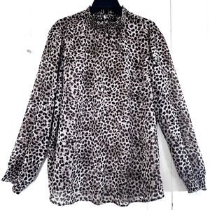 Torrid New Blouse Size 2X Animal Print Sheer Long Sleeve High Neck Top Size 2X.